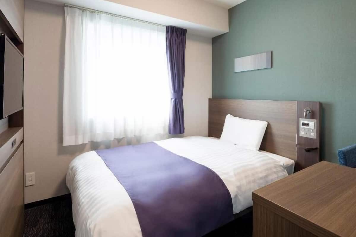 Literie de qualité supérieure, coffres-forts dans les chambres, bureau