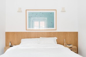 顶层房 | 高档床上用品、客房内保险箱、特色装修、特色家居