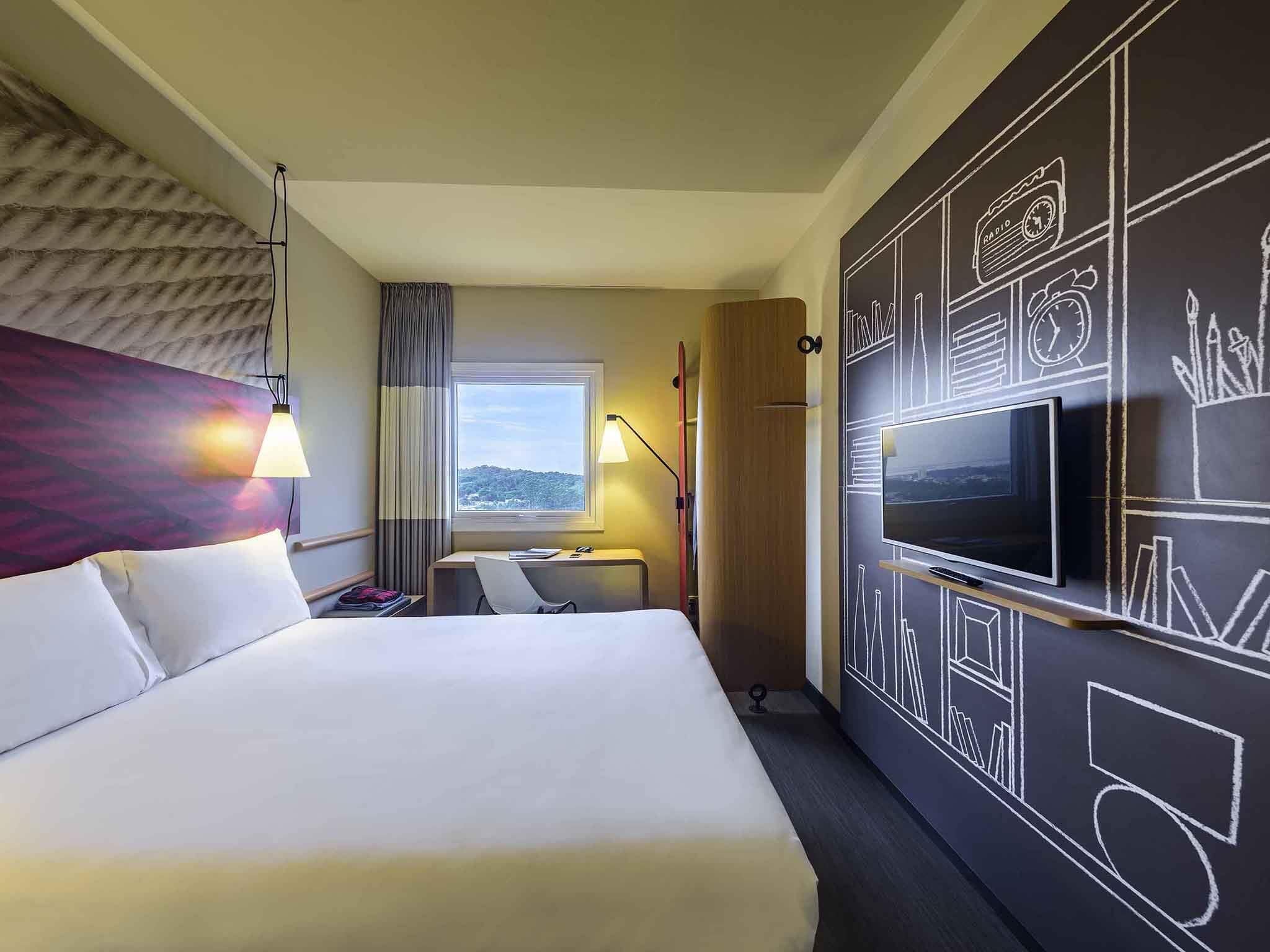 Departamento estándar, 1 cama matrimonial | Minibar, cortinas blackout, insonorización y wifi gratis 
