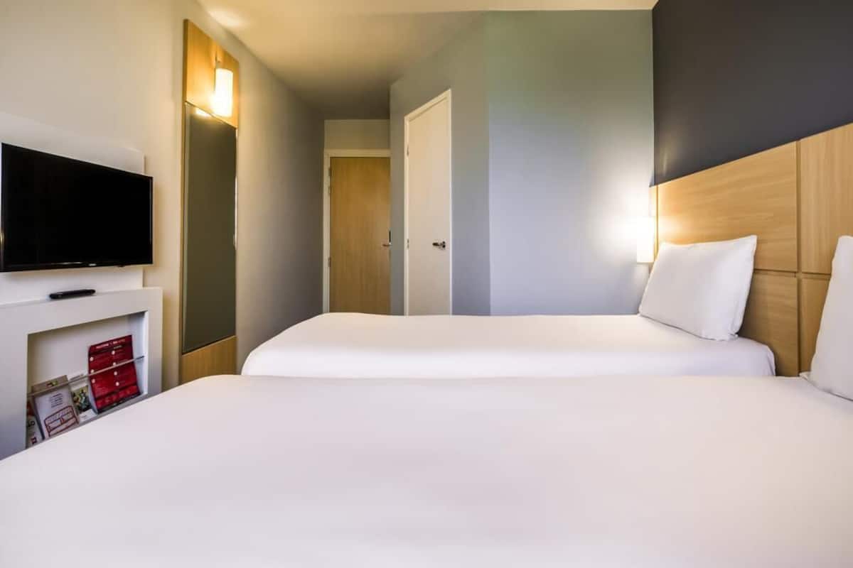 Chambre Standard, 2 lits jumeaux | Minibar, rideaux d’obscurcissement, système d’insonorisation