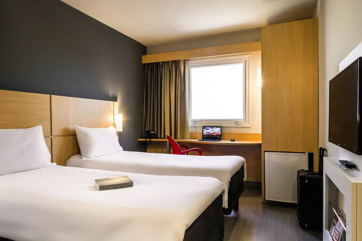 Chambre Standard, 2 lits jumeaux | Minibar, rideaux d’obscurcissement, système d’insonorisation
