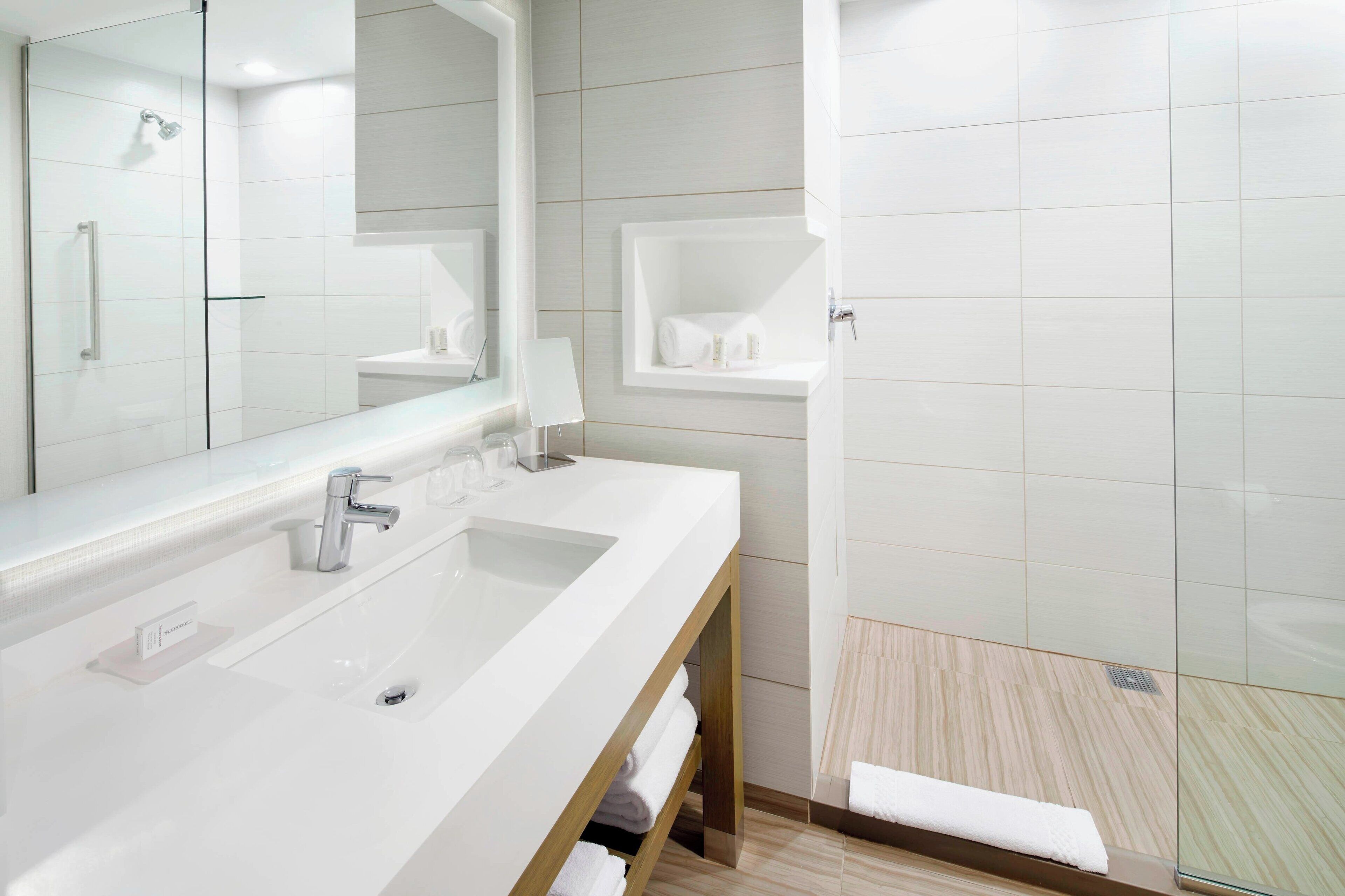 Eco-friendly toiletries, hair dryer, towels