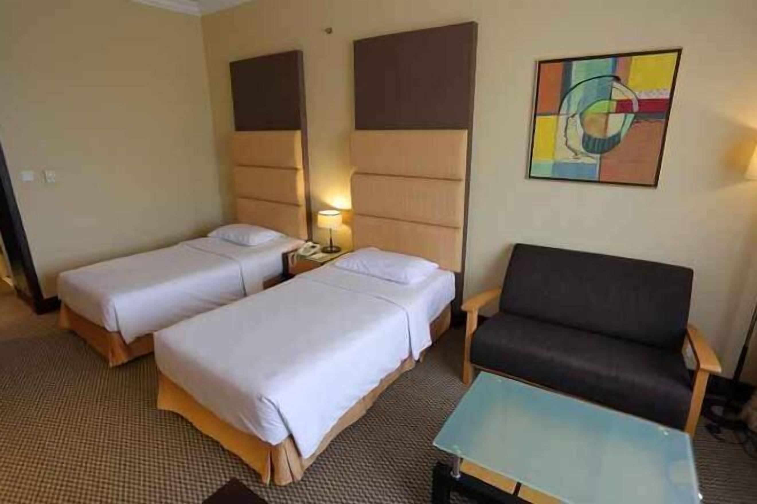 In-room safe, desk, laptop workspace, free WiFi