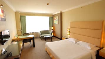 In-room safe, desk, laptop workspace, free WiFi