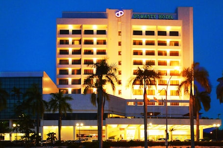 Front of property – evening/night. Dynasty Hotel Miri