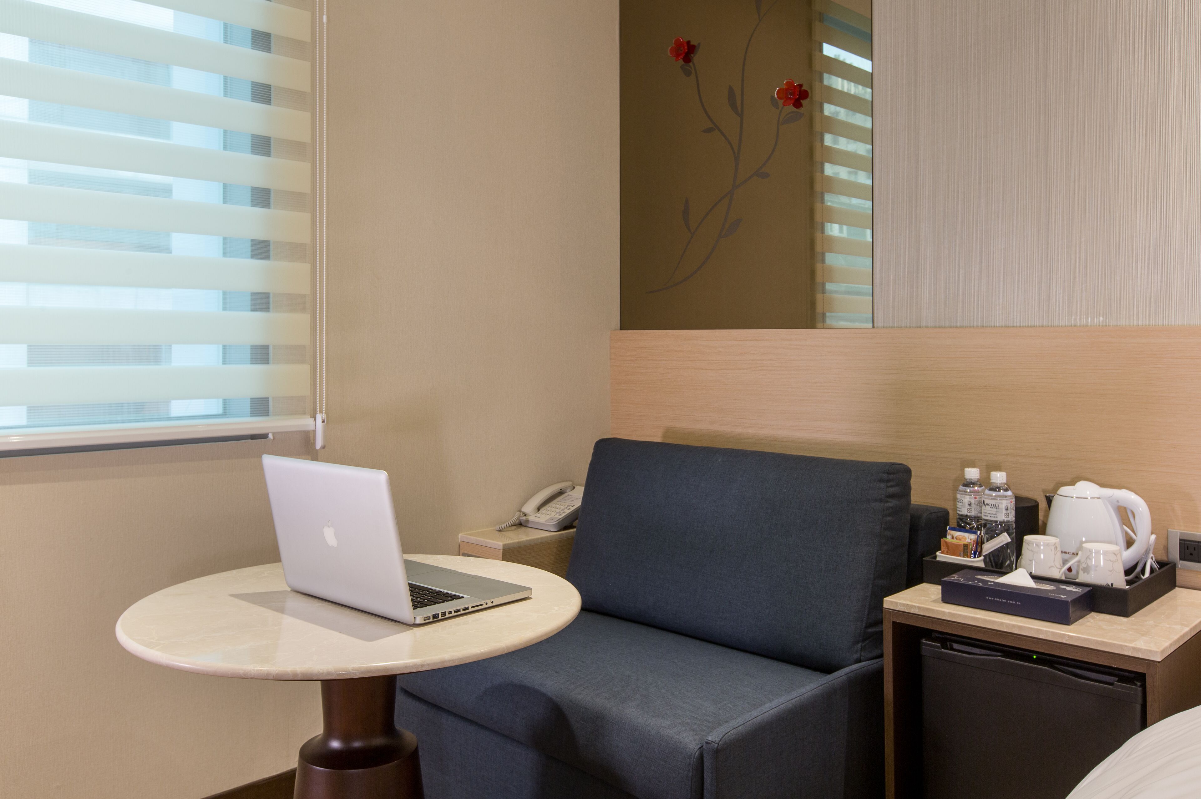 executive twin room | 1 bedroom, in-room safe, desk, blackout curtains