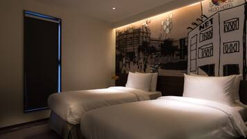 Quarto casal luxo, banheira | Escrivaninha, cortinas blackout, Wi-Fi de cortesia, roupa de cama