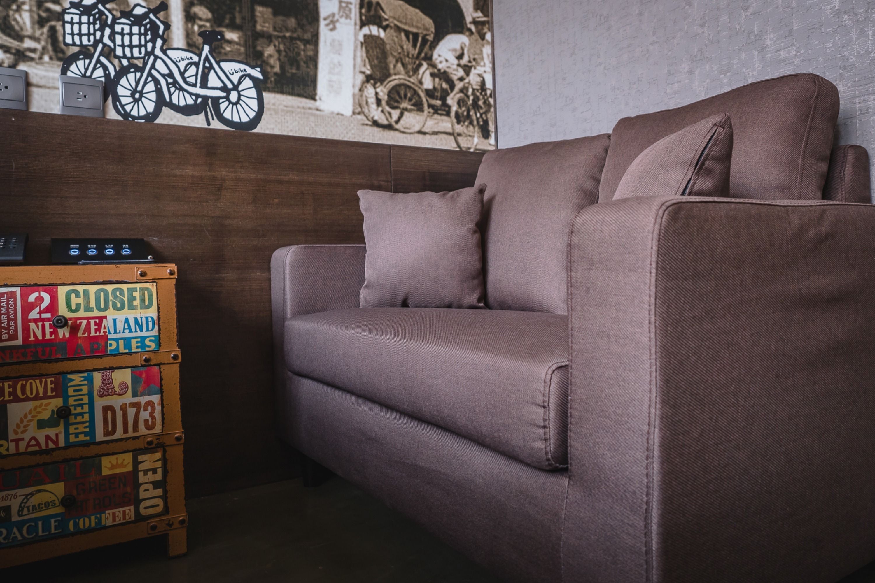 deluxe suite, 1 double bed | desk, blackout curtains, free wifi, bed sheets