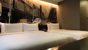 Quarto triplo luxo | Escrivaninha, cortinas blackout, Wi-Fi de cortesia, roupa de cama