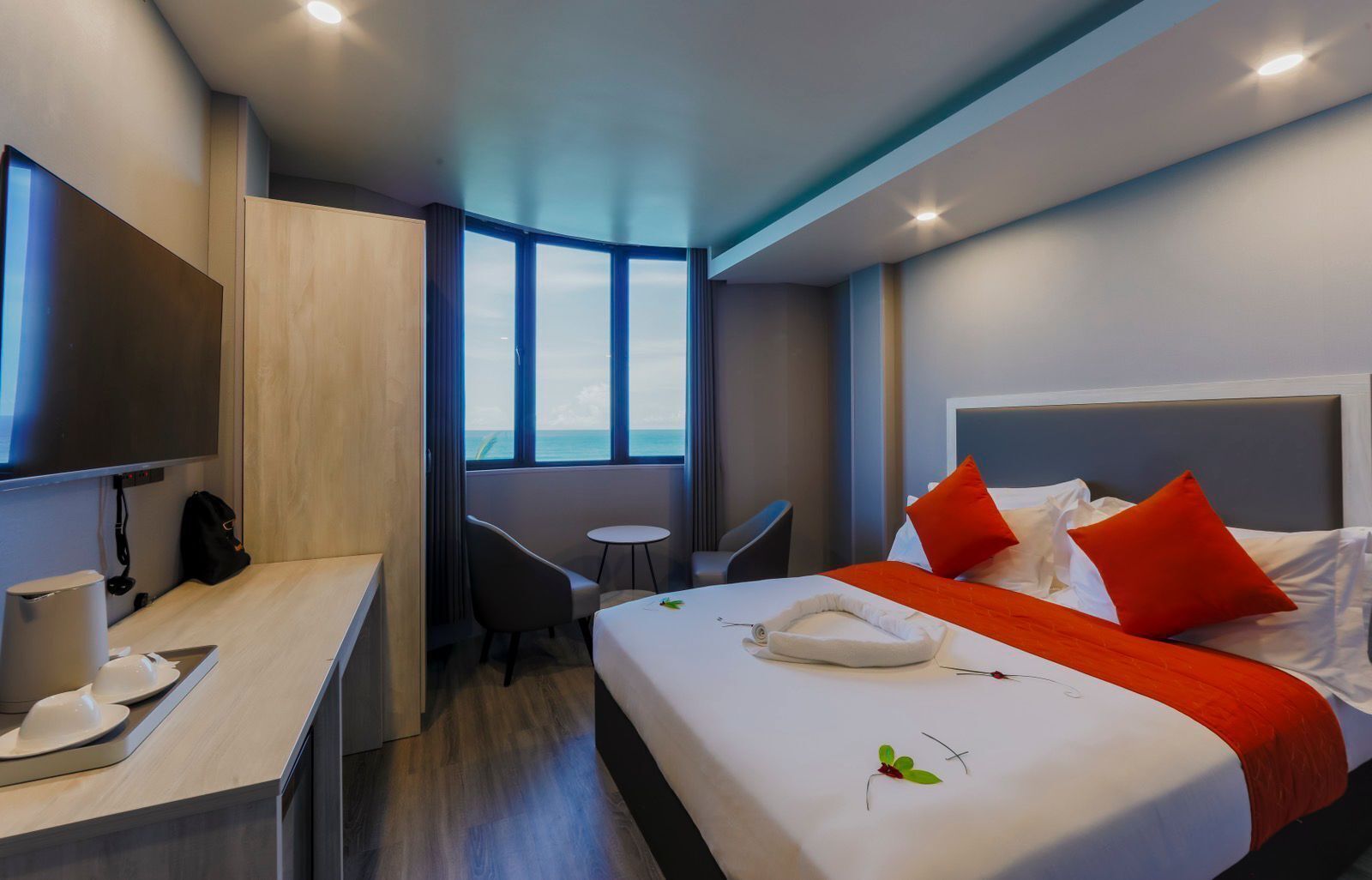 Grand Sea View Room and Free Airport Transfer | Premium bedding, minibar, in-room safe, desk
