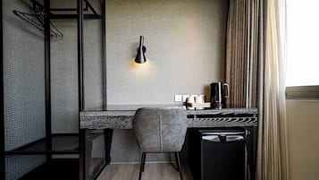 Panoramic Double Room | In-room safe, desk, laptop workspace, soundproofing