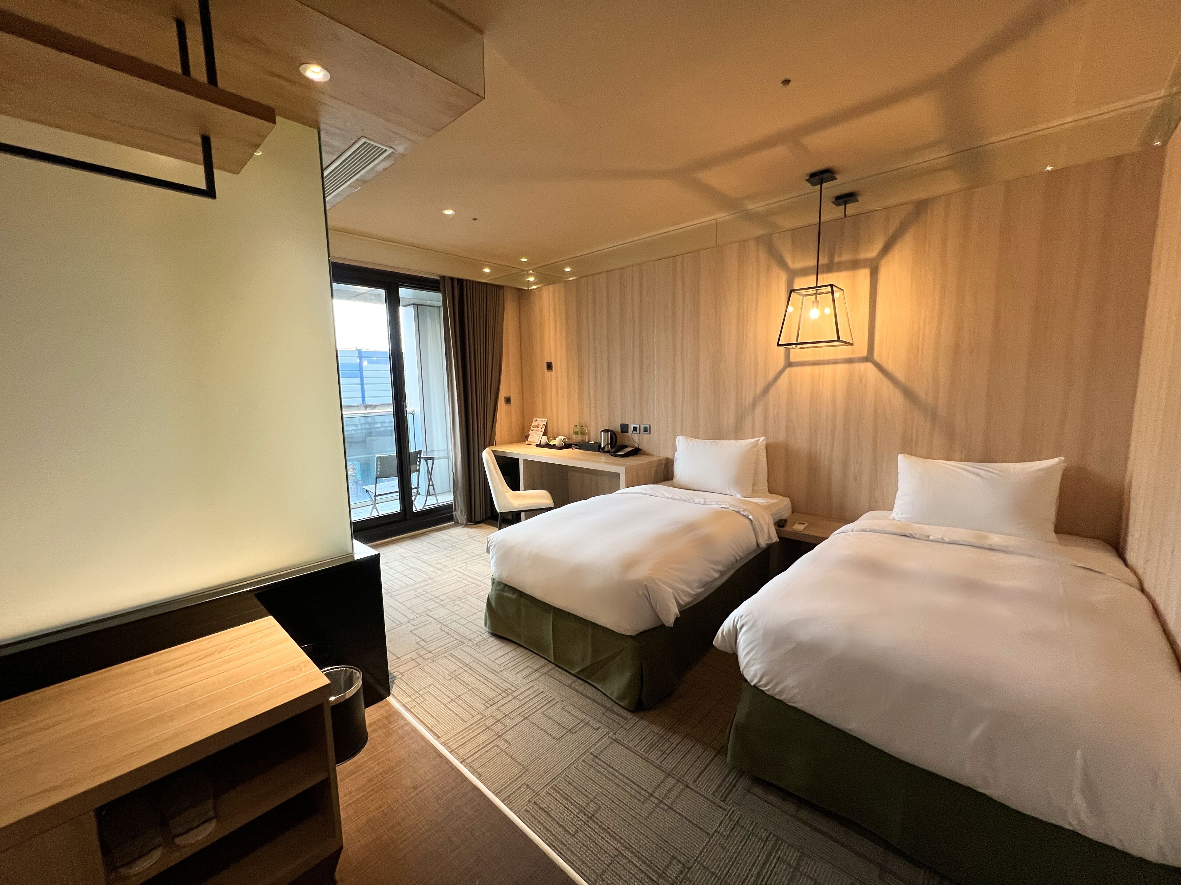 balcony room (twin bed )  | down duvets, in-room safe, blackout curtains, free wifi