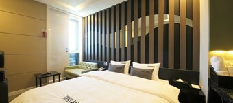 Premium AVA Hotel Sasang