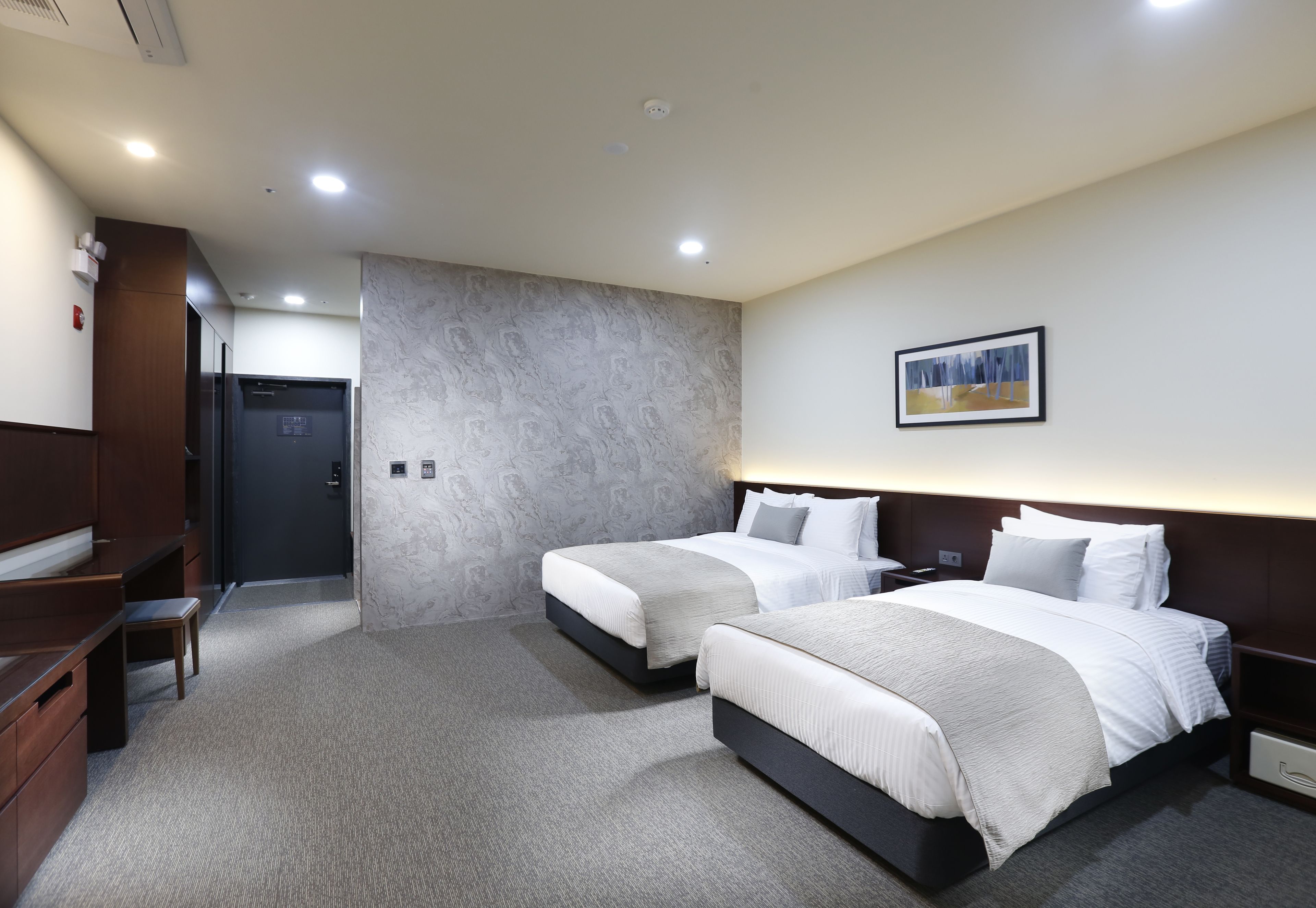 family twin room | in-room safe, desk, blackout curtains, soundproofing