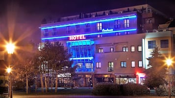 Front of property - evening/night