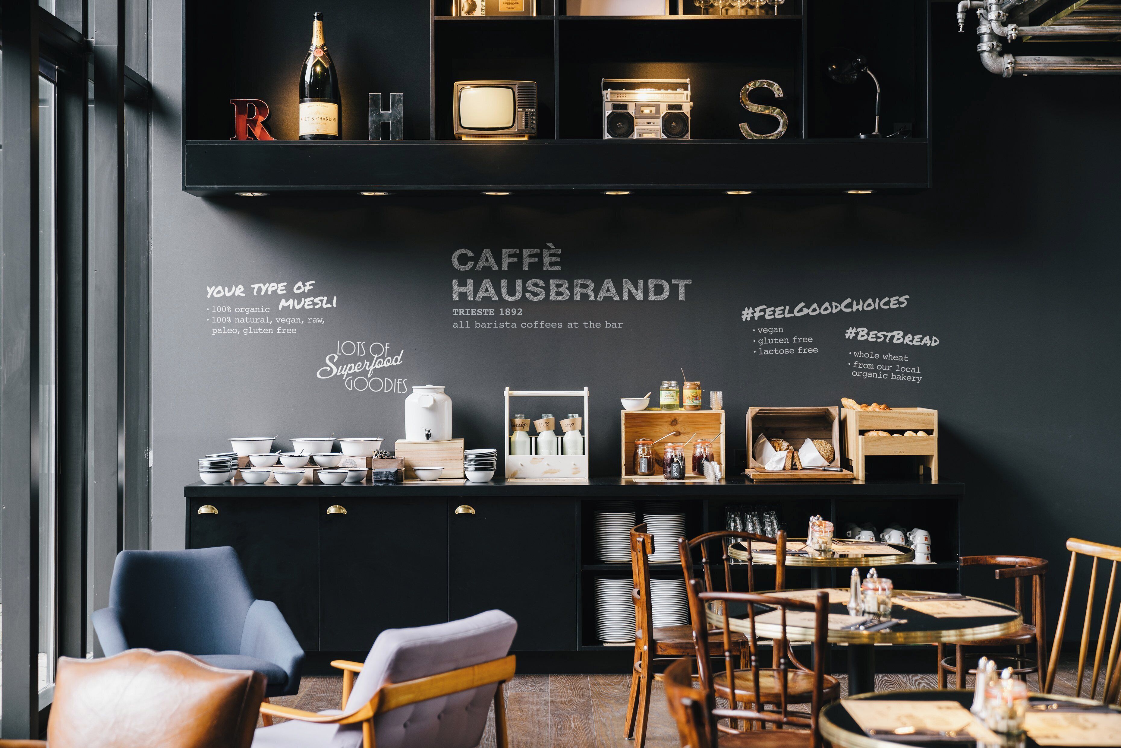 daily buffet breakfast (eur 24 per person)