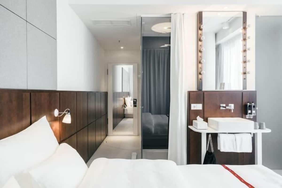 1 habitación y ropa de cama de alta calidad