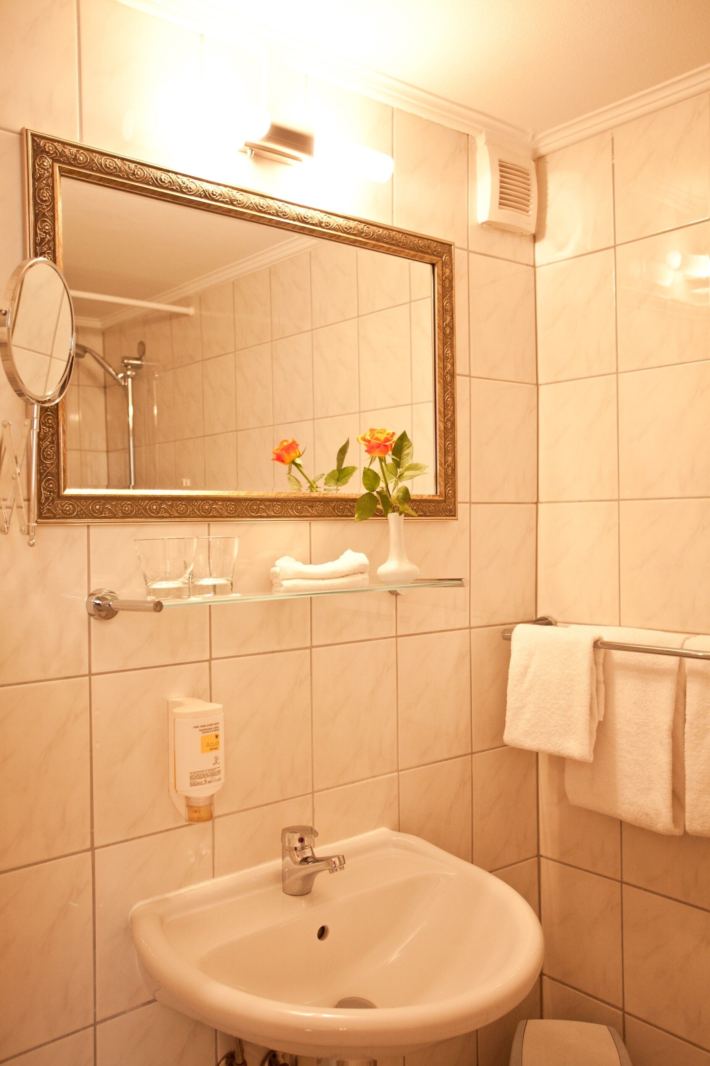 Photo - Safestay Berlin Kurfurstendamm