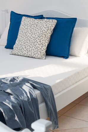 Deluxe Double Room | Soundproofing, iron/ironing board, free cots/infant beds, free WiFi - Ktima Bianco (Naxos)