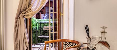 Deluxe Double or Twin Room | Premium bedding, individually furnished, desk, laptop workspace