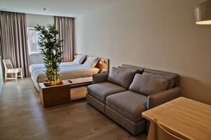 Master Suite | 客房内保险箱、隔音、免费 WiFi、床单