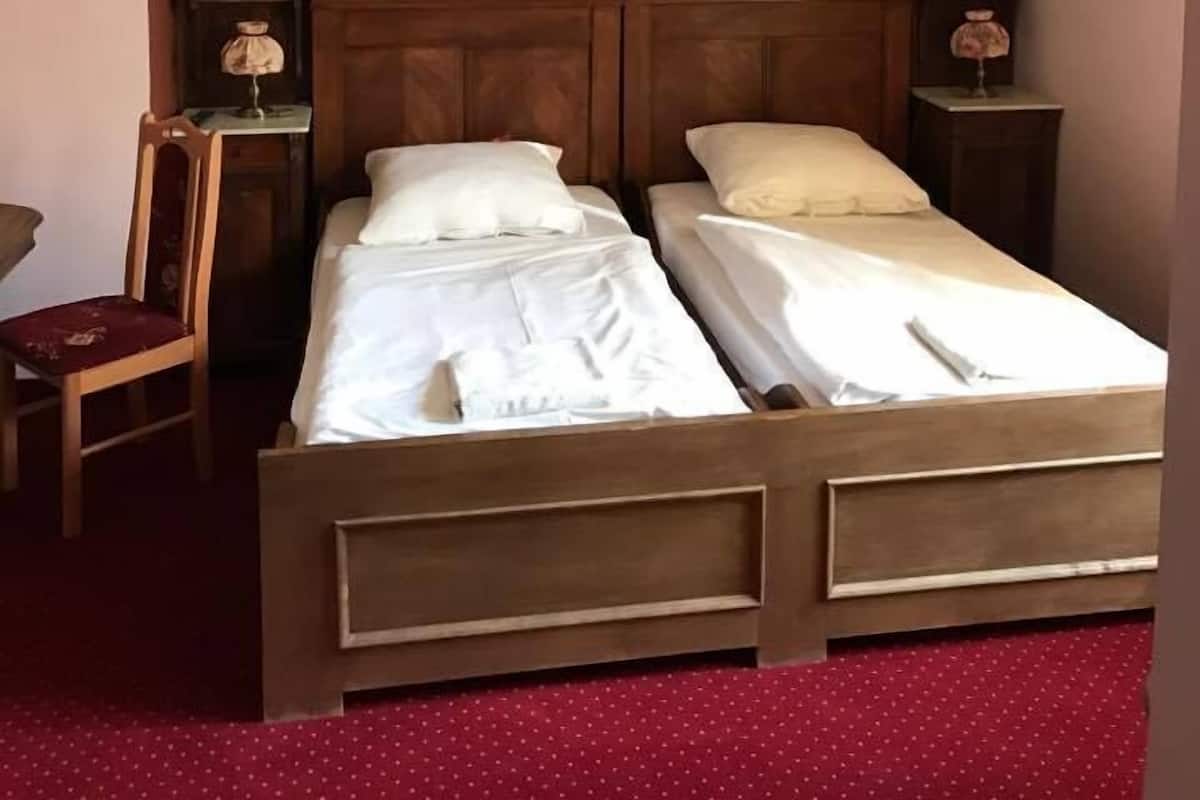 Desk, iron/ironing board, free WiFi