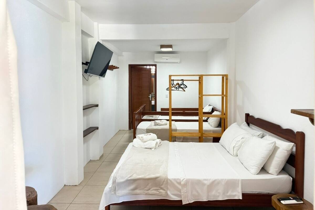 Traditional Quadruple Room, Garden View