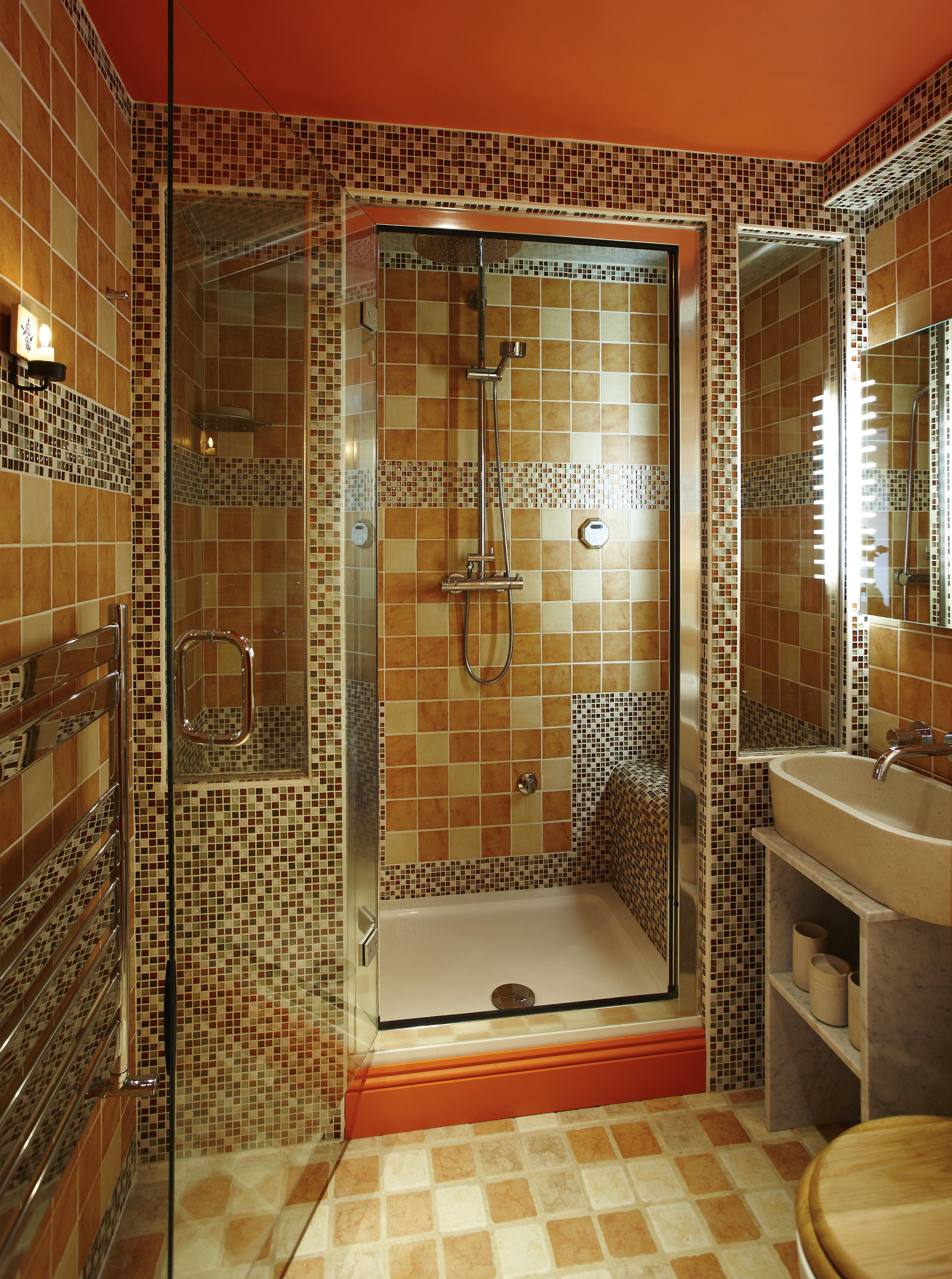 Superior Cottage, 1 Bedroom, Fireplace, Garden Area | Bathroom | Shower, free toiletries, hair dryer, bathrobes