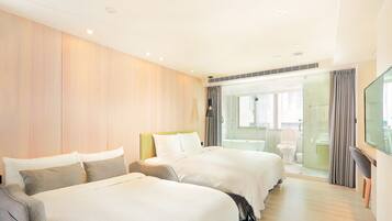 Comfort Twin Room | Down comforters, free minibar, in-room safe, individually decorated