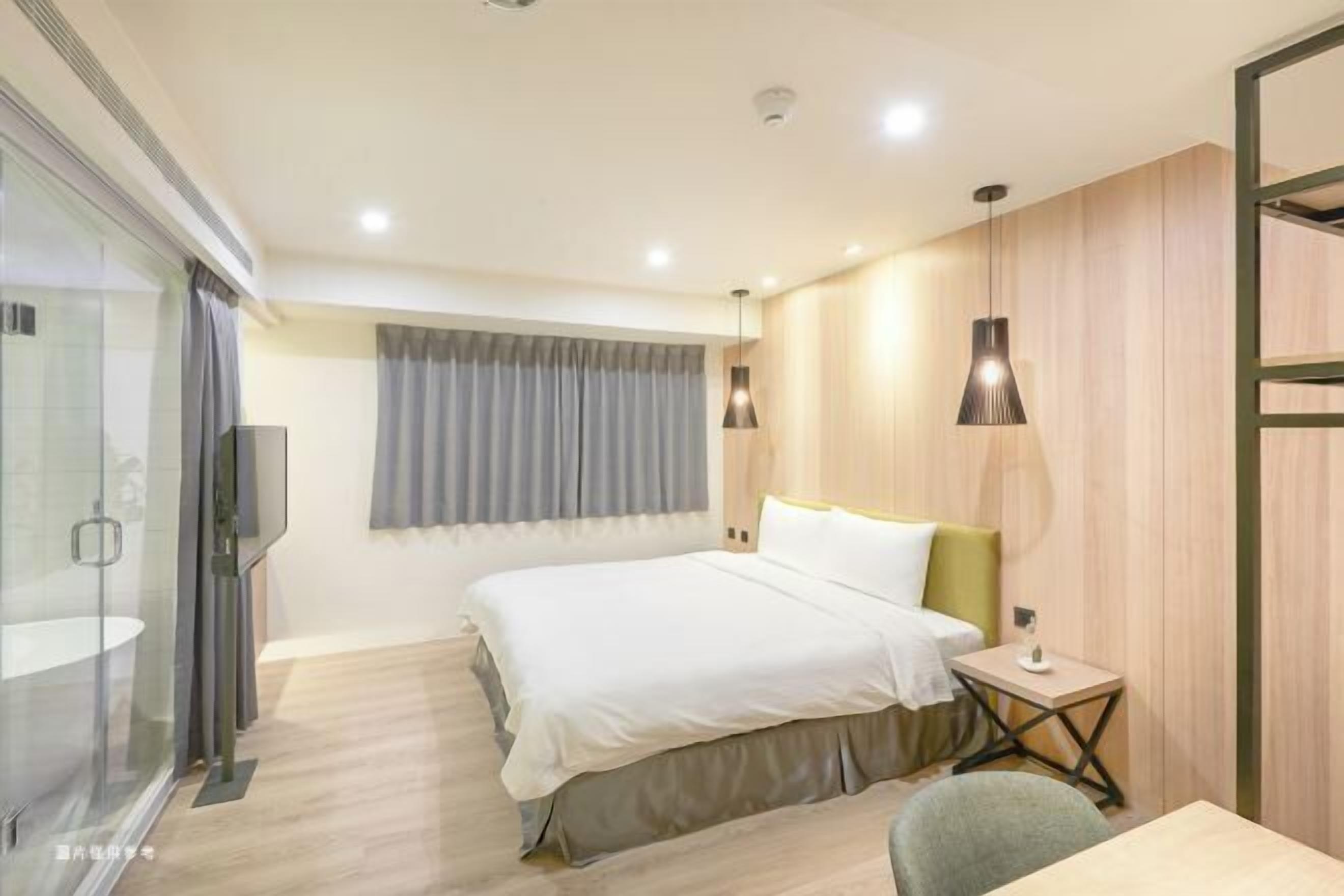 Cobrellits, minibar gratuït i caixa forta a l'habitació 