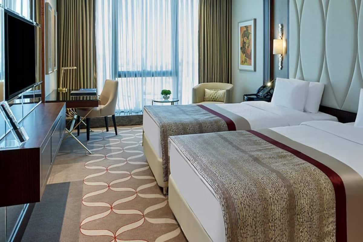 Premium Room  With 2 Single Beds | Pemandangan dari bilik