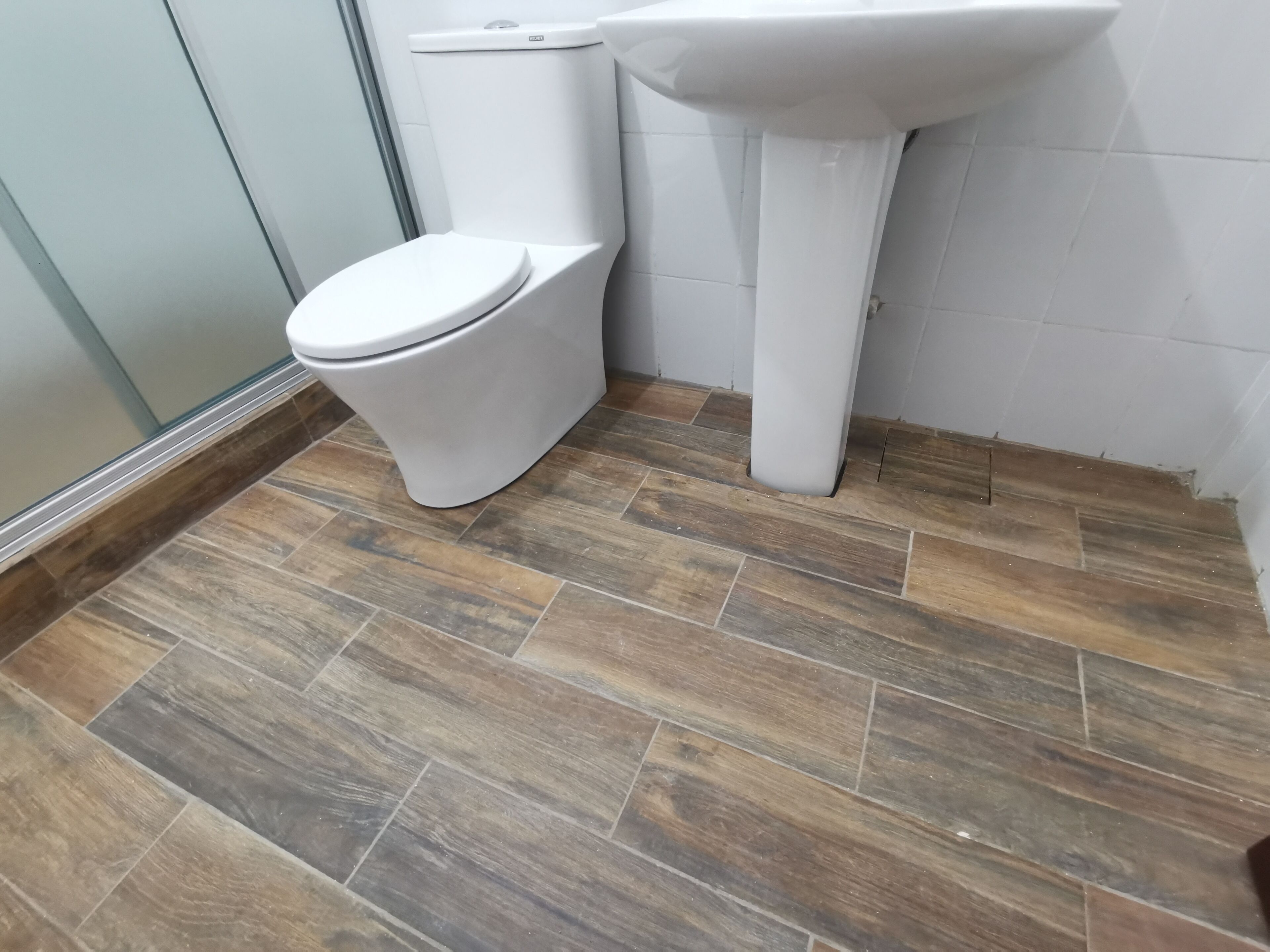 shower, towels, soap, shampoo