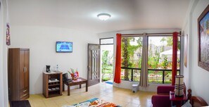 经济单人房, 1 张双人床, 无障碍, 塔楼 | 办公桌、免费 WiFi、床单