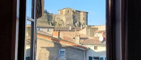 Standard Suite, Ensuite, City View (CHAMBRE QUADRUPLE)