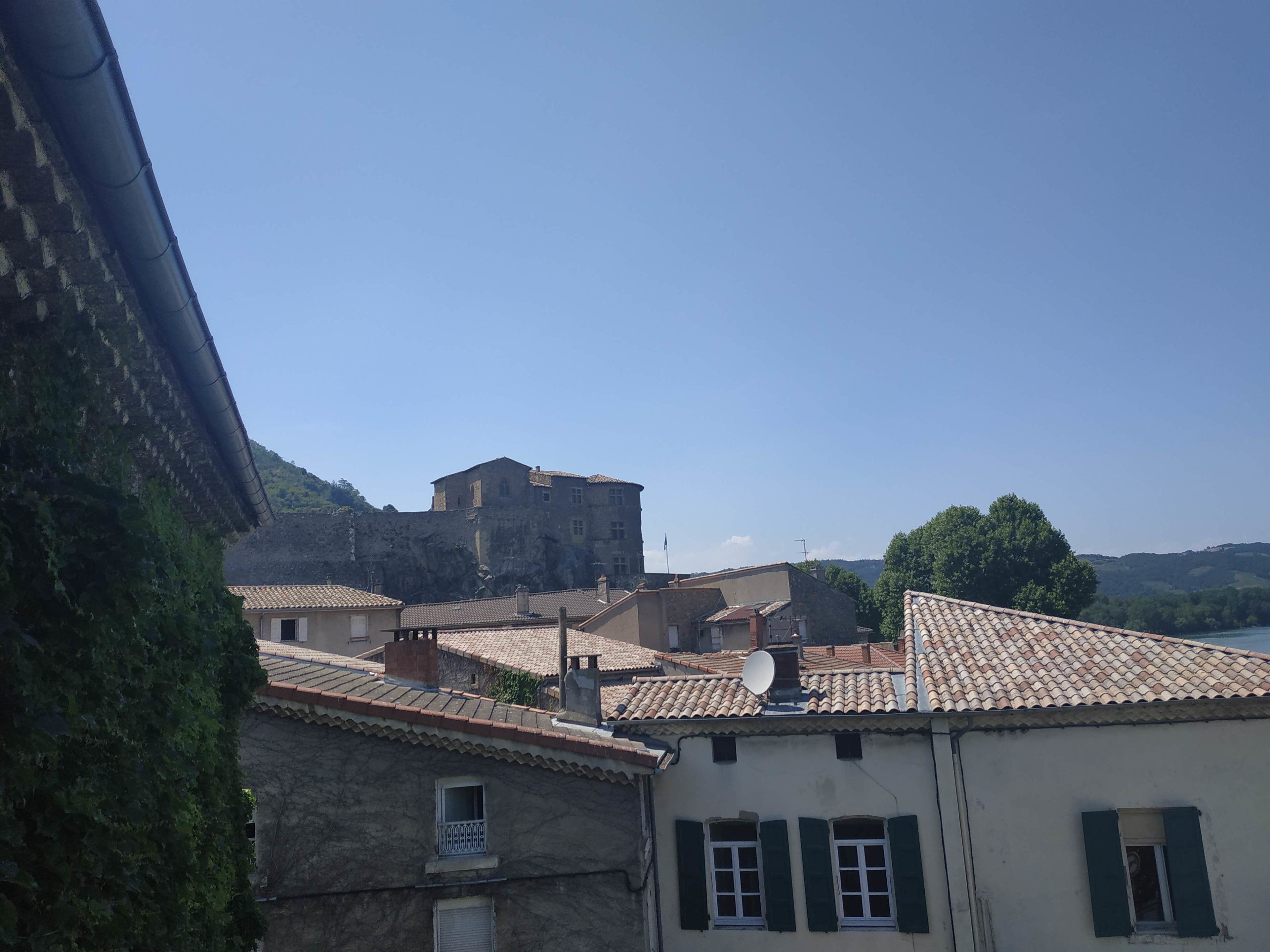 standard suite, ensuite, city view (chambre quadruple) | view from room