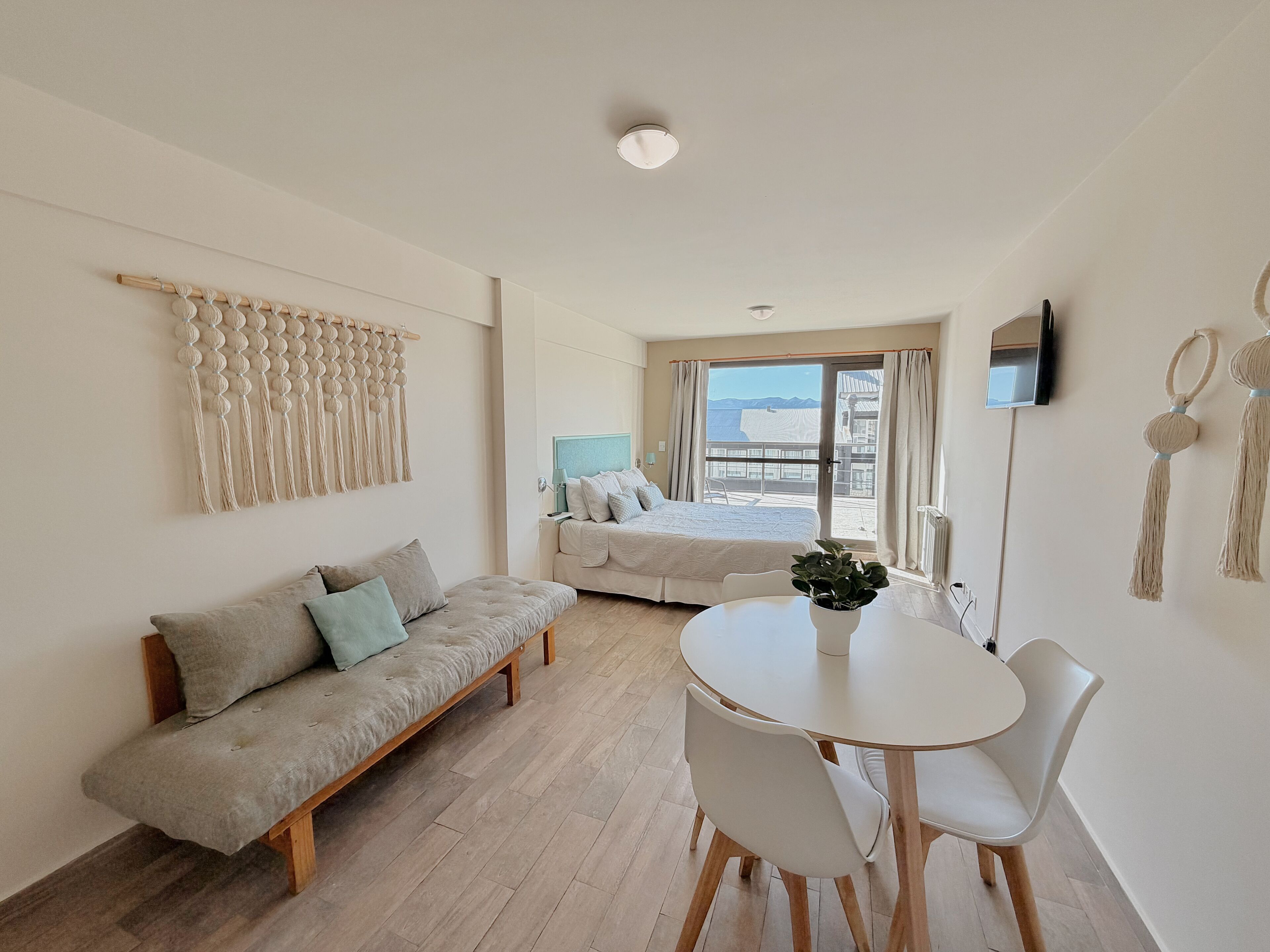 Studio, Lake View | Living area | 32-inch flat-screen TV with cable channels, LED TV