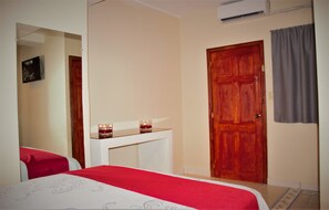 Standard Room, 2 Queen Beds | Desk, iron/ironing board, rollaway beds, free WiFi - Micro Hotel Express (San Pedro Sula)