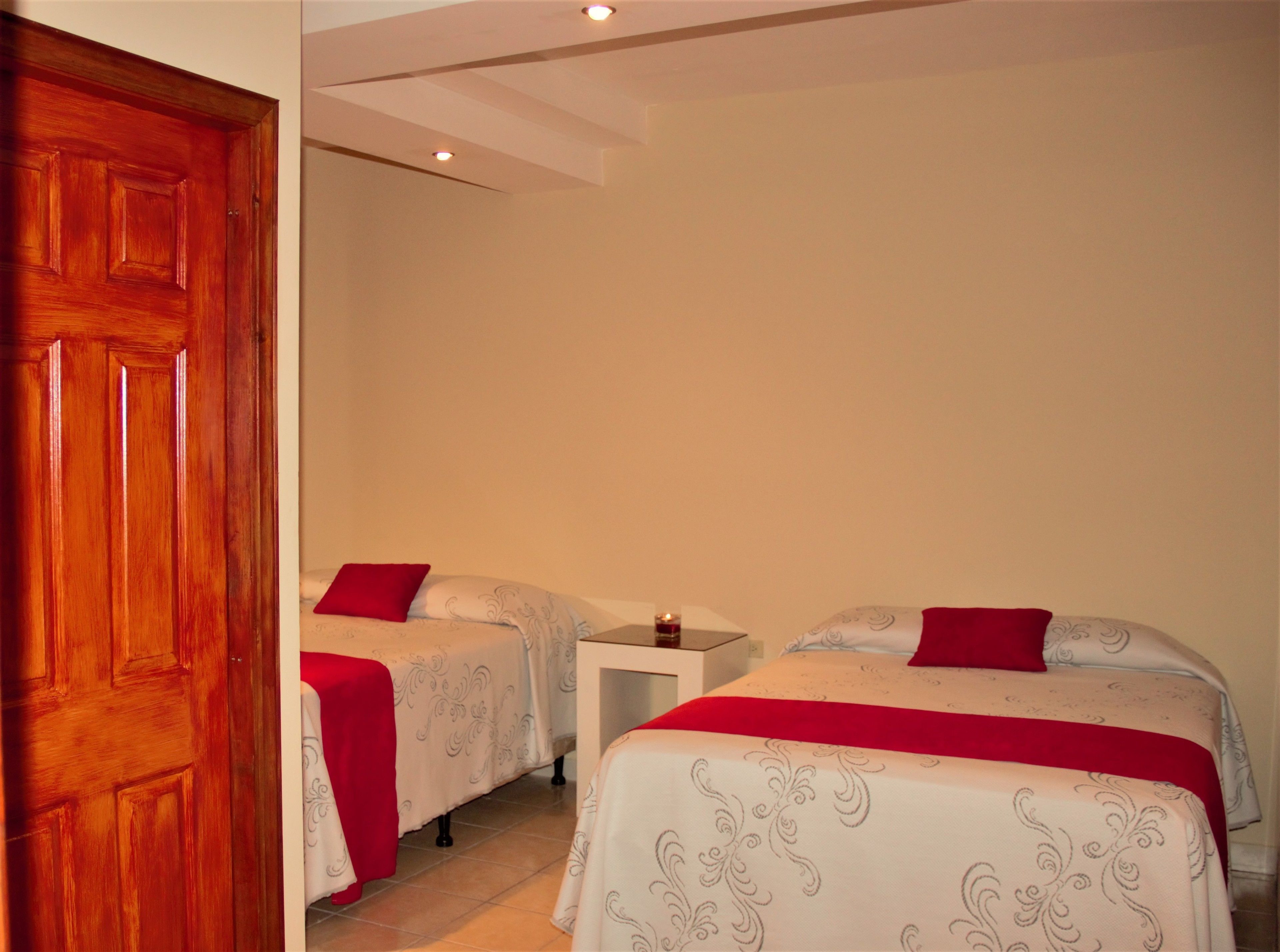 standard room, 2 queen beds | desk, iron/ironing board, rollaway beds, free wifi