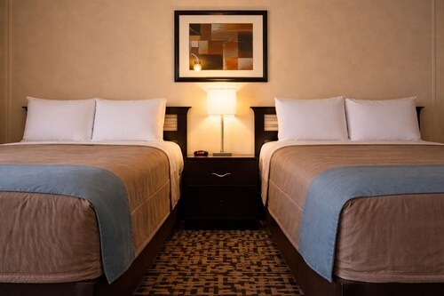 Shale Lodge Pleasanton