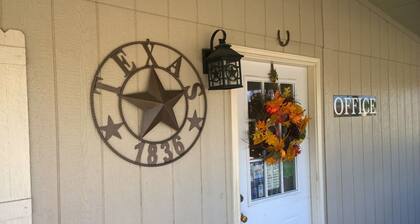 Shale Lodge Pleasanton