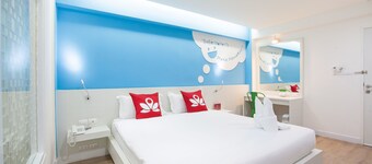 ZEN Rooms Dibuk Phuket Town