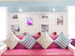 Unclassified image, 2 of 26, button - ZEN Rooms Dibuk Phuket Town (Phuket)