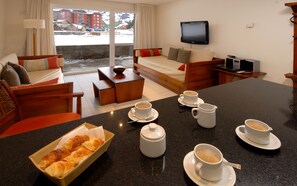 Apartment, 1 Bedroom | Living room | Flat-screen TV - Catedral Apartments (San Carlos de Bariloche)