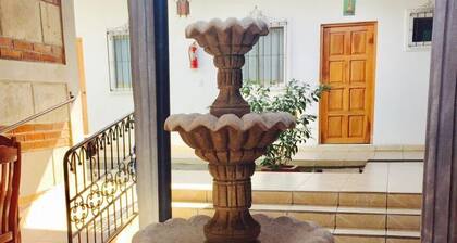 Hostal Casa San Miguel Traveler's House