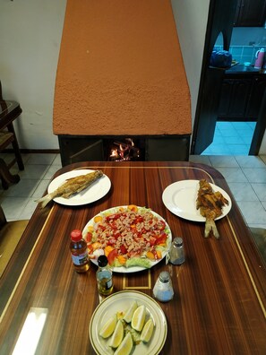 Free daily full breakfast