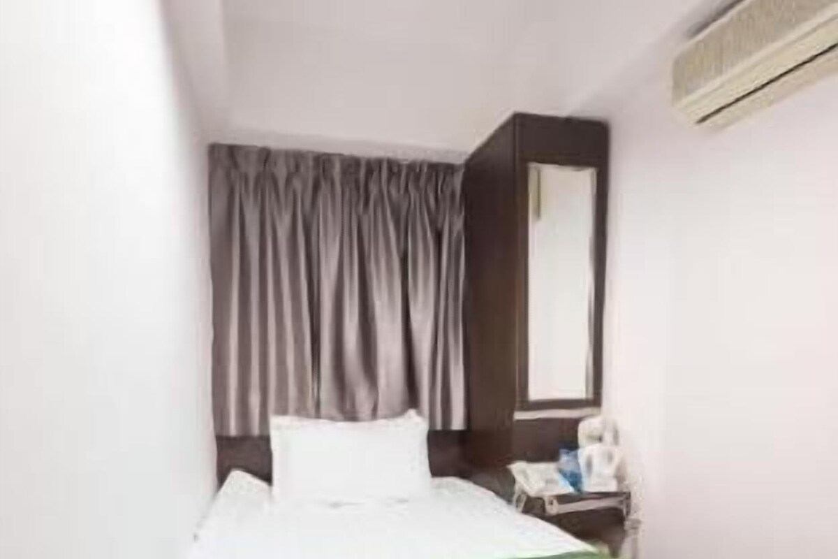 Iron/ironing board (on request), free WiFi