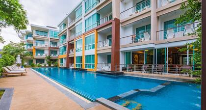 Phuket Seaview Resotel