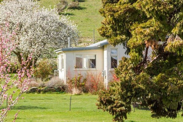 Exterior - Criffel Station Farmstay (Wanaka)