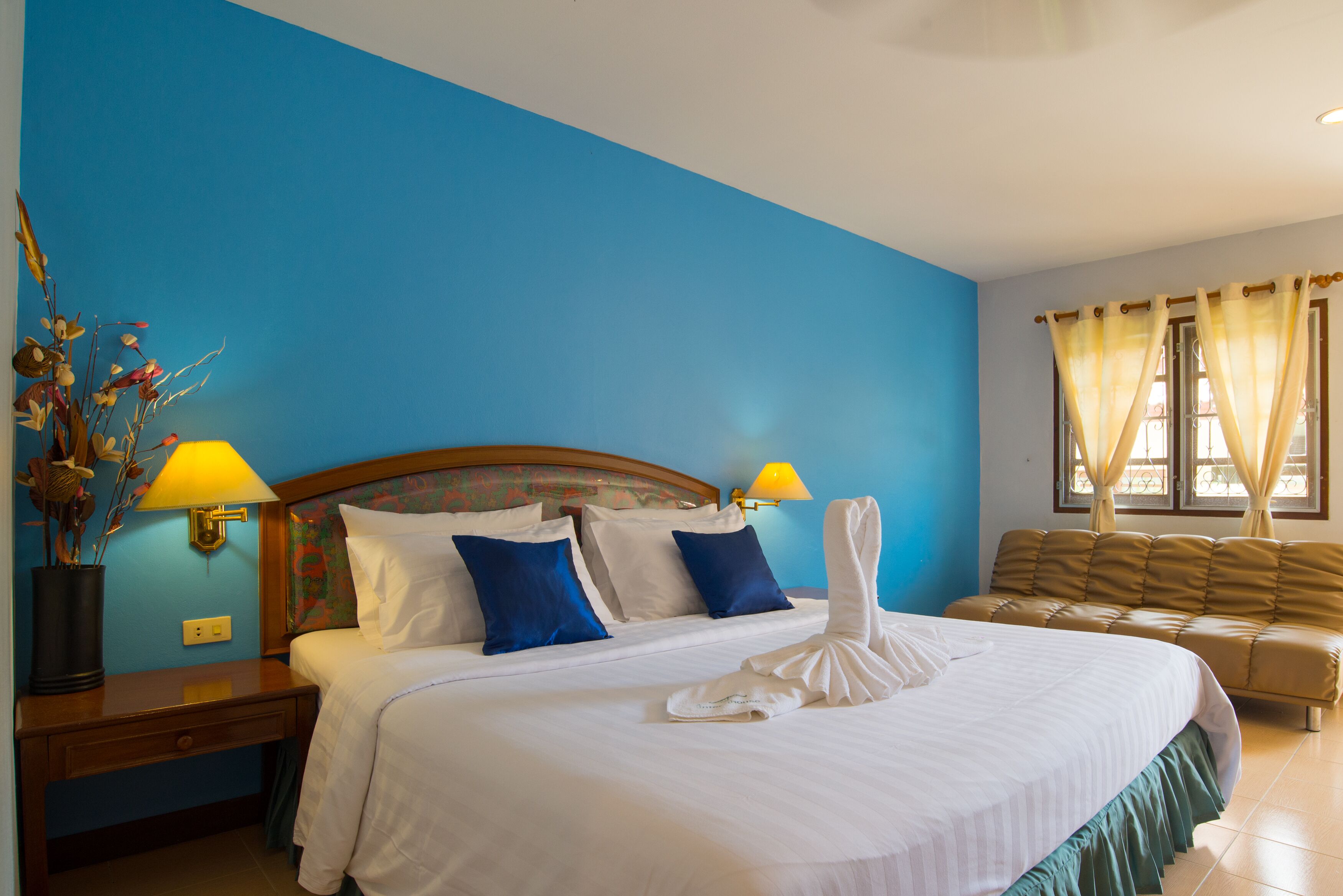 Kata Interhouse Resort