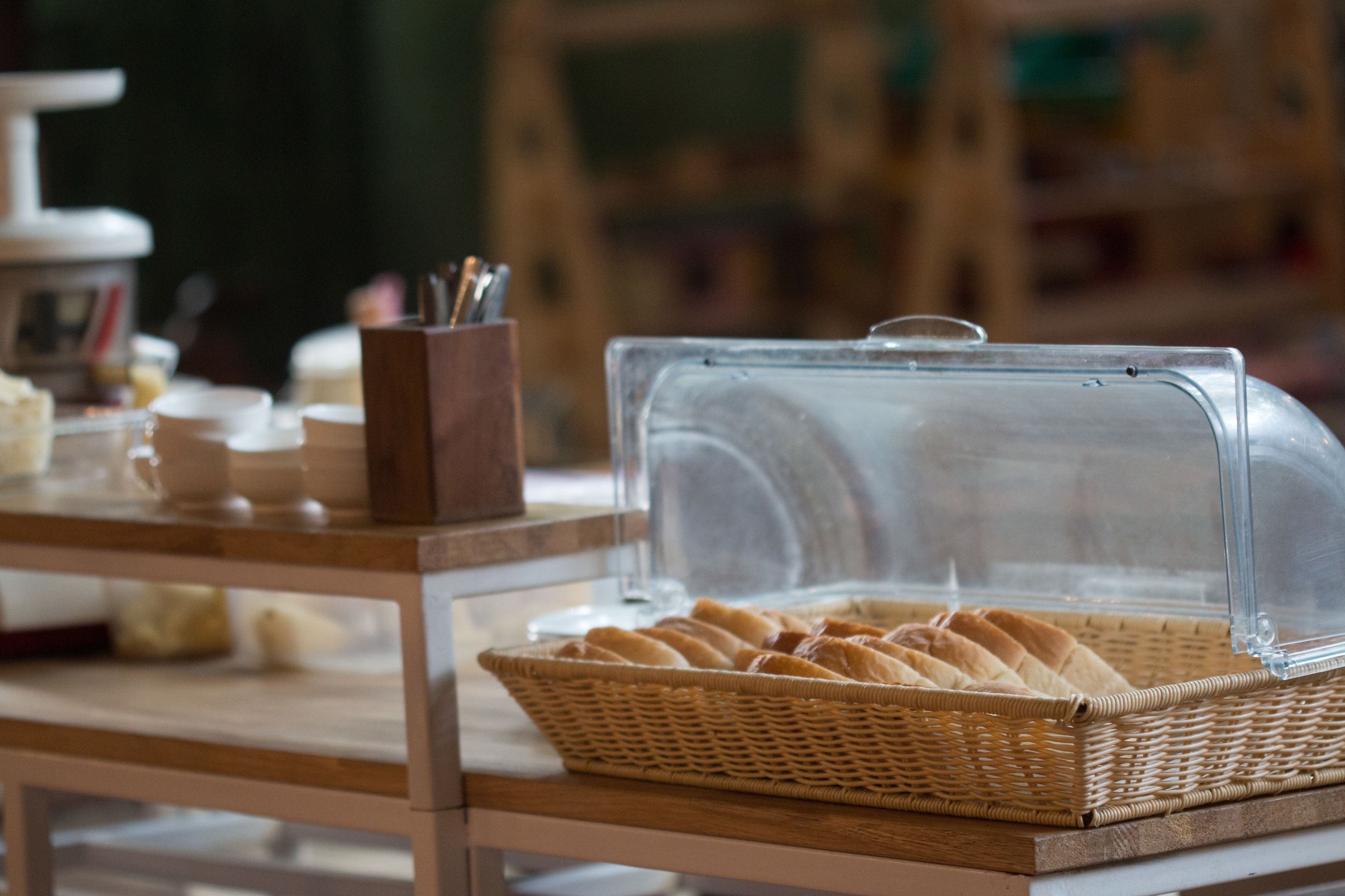 daily english breakfast (thb 200 per person)